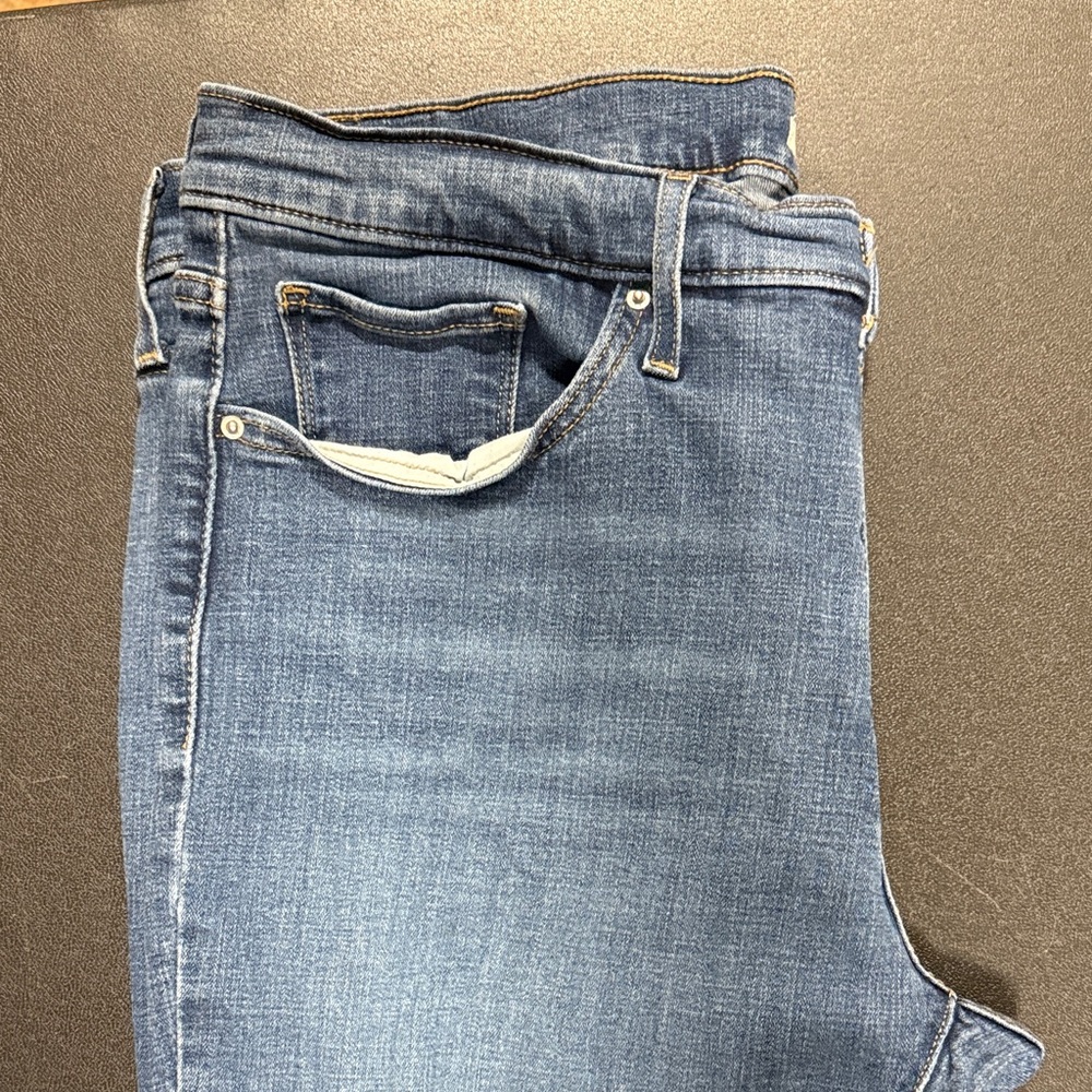 Levi's Women's 311 Shaping Skinny Blue Jeans